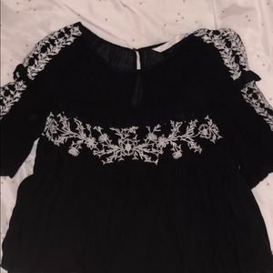 Zara Black with White Detailed Top